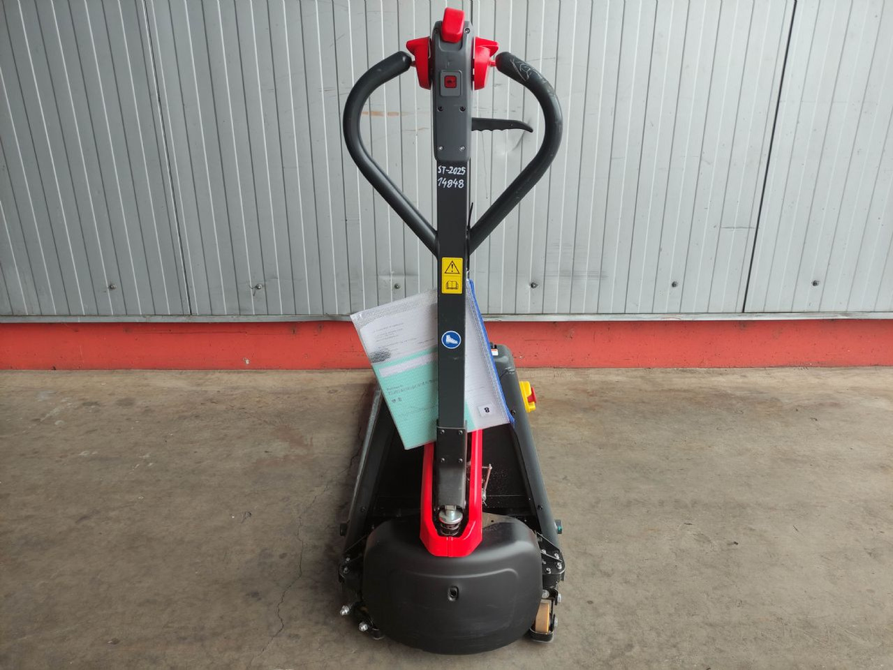 Linde MT15C - Палетна количка: снимка 4 Linde MT15C - Палетна количка: снимка 4