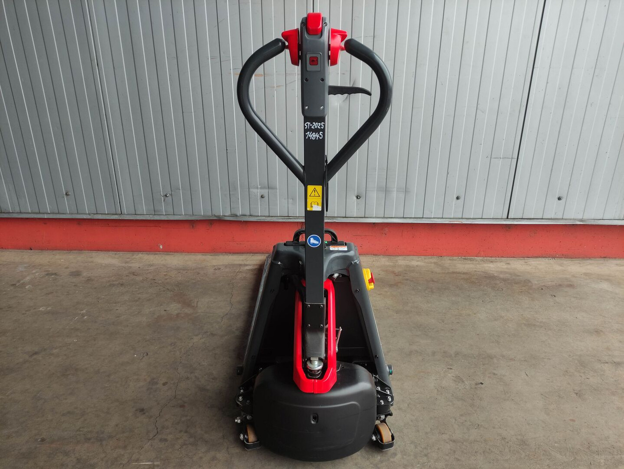 Linde MT15C - Палетна количка: снимка 4 Linde MT15C - Палетна количка: снимка 4