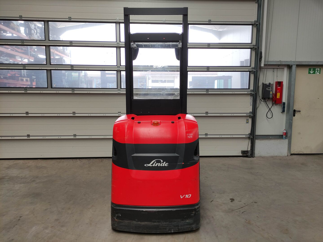 Linde V10-02 - Ордер пикър - комисионер: снимка 4 Linde V10-02 - Ордер пикър - комисионер: снимка 4