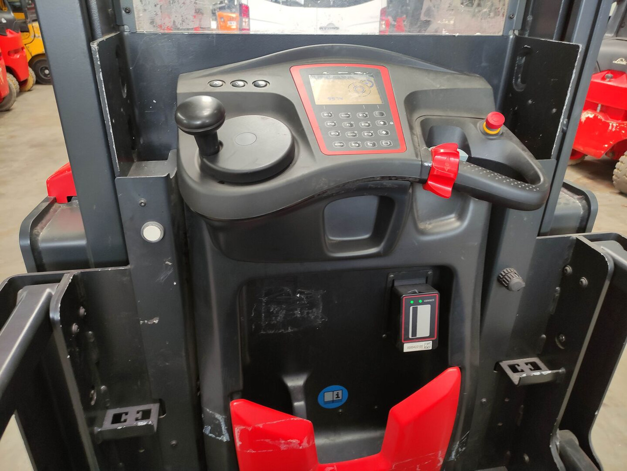 Linde V10-02 - Ордер пикър - комисионер: снимка 5 Linde V10-02 - Ордер пикър - комисионер: снимка 5