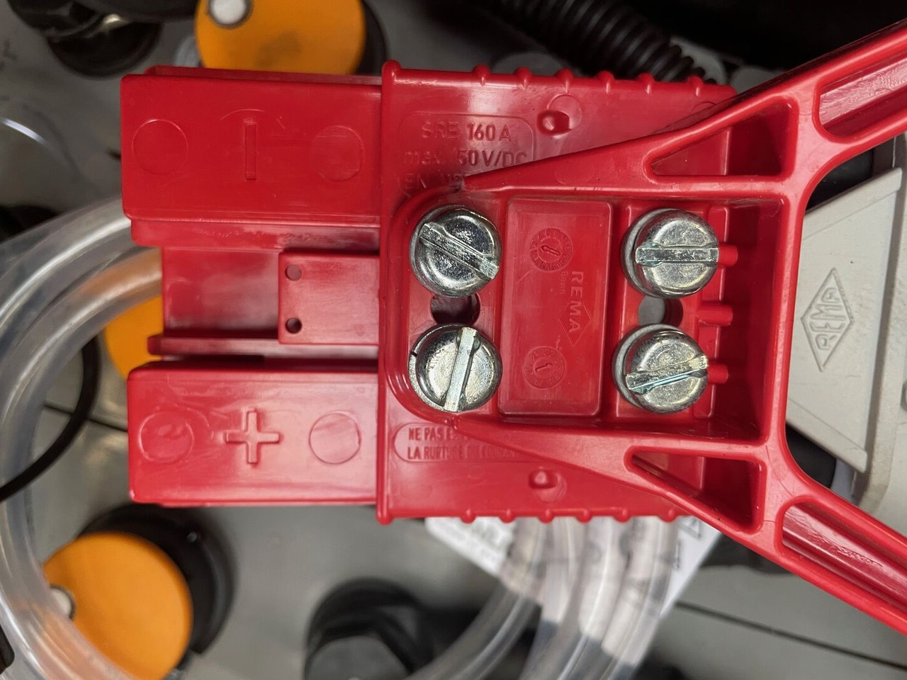 Sunlight I 24 Volt I 3 PzS 375 - Акумулатор за Подемно-транспортна техника: снимка 4 Sunlight I 24 Volt I 3 PzS 375 - Акумулатор за Подемно-транспортна техника: снимка 4