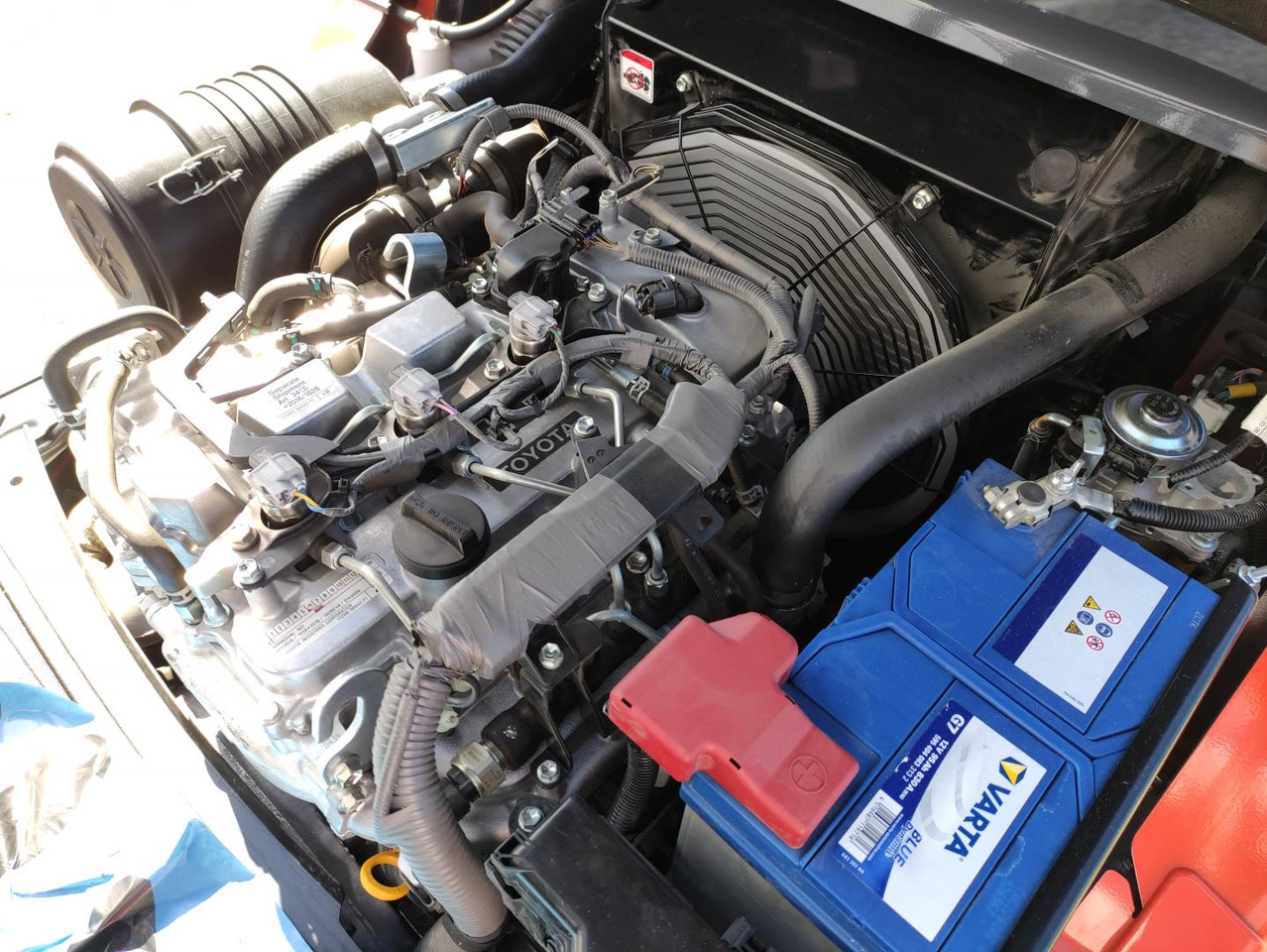 Лизинг на Toyota 52-8FDF30 Toyota 52-8FDF30: снимка 6 Лизинг на Toyota 52-8FDF30 Toyota 52-8FDF30: снимка 6