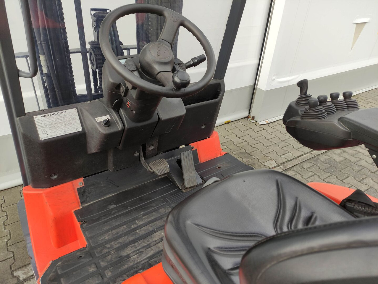 Toyota 7FBMF20 - Електрокар: снимка 5 Toyota 7FBMF20 - Електрокар: снимка 5