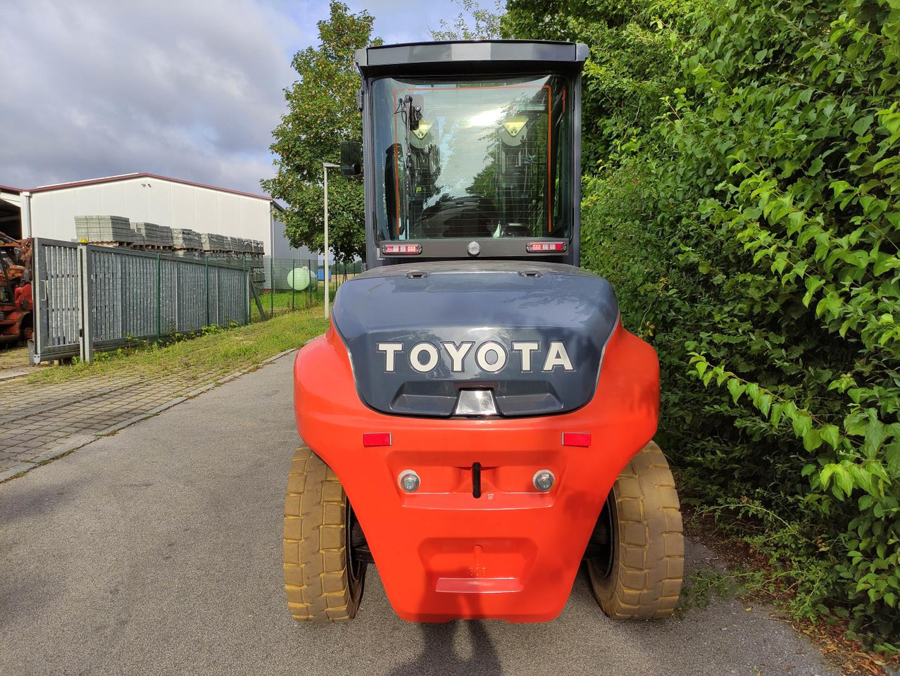 Toyota 9FBH80T900 - Електрокар: снимка 4 Toyota 9FBH80T900 - Електрокар: снимка 4
