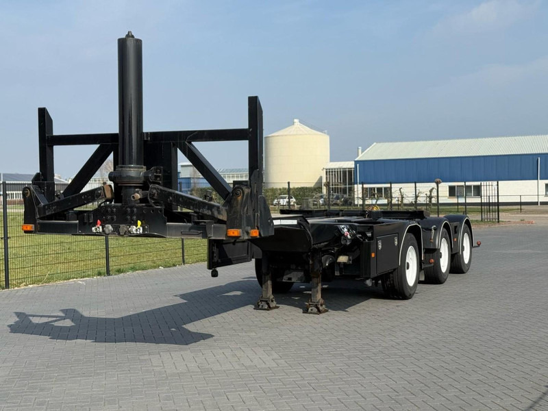D-Tec CTD-41-03D TIPPER, CONTAINER, STEERING, LIFT AXLE. - Контейнеровоз/ Сменна каросерия полуремарке: снимка 1 D-Tec CTD-41-03D TIPPER, CONTAINER, STEERING, LIFT AXLE. - Контейнеровоз/ Сменна каросерия полуремарке: снимка 1