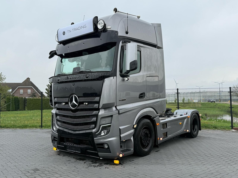 Mercedes-Benz 1863.630 SHOWTRUCK, VOLLUCHT, L PAKKET, HYDRAULIEK, TOPSTAAT. - Влекач: снимка 1 Mercedes-Benz 1863.630 SHOWTRUCK, VOLLUCHT, L PAKKET, HYDRAULIEK, TOPSTAAT. - Влекач: снимка 1