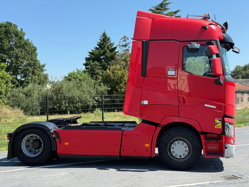 Renault T520 HIGH FULL SPOILER, STEEL/AIR, 2 TANKS, 2 BEDS, FRIGO - Влекач: снимка 5 Renault T520 HIGH FULL SPOILER, STEEL/AIR, 2 TANKS, 2 BEDS, FRIGO - Влекач: снимка 5