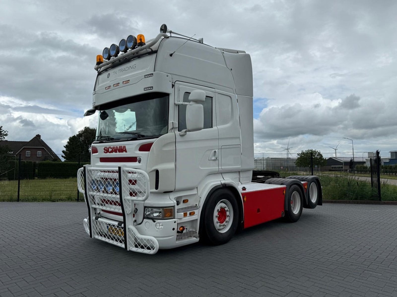 Scania R 560 SHOW TRUCK, RETARDER, LEATHER, I-PARK, TOP. - Влекач: снимка 3 Scania R 560 SHOW TRUCK, RETARDER, LEATHER, I-PARK, TOP. - Влекач: снимка 3