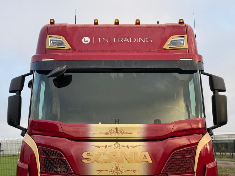 Scania R410 VOLLUCHT, 2 TANKS, LEER, ALCOA, SMART 2 TACHO, LEDER. - Влекач: снимка 5 Scania R410 VOLLUCHT, 2 TANKS, LEER, ALCOA, SMART 2 TACHO, LEDER. - Влекач: снимка 5