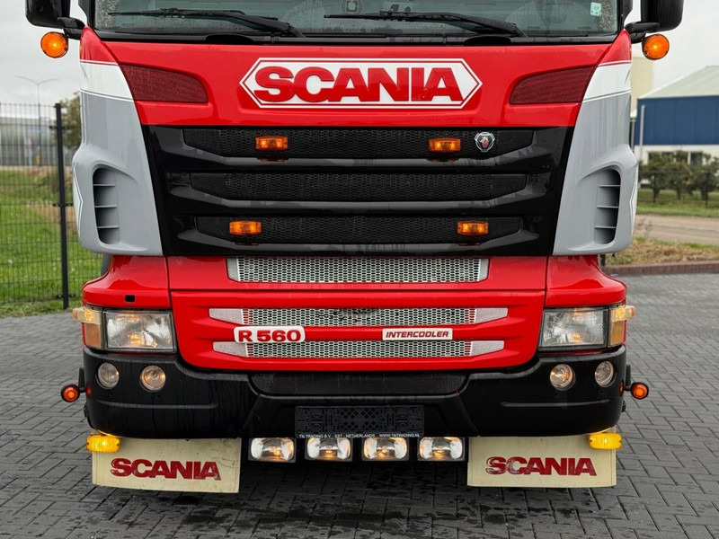 Scania R560 V8 SHOW, TOP, LEREN STOELEN, RETARDER, HANDGESCHAKELD. - Влекач: снимка 5 Scania R560 V8 SHOW, TOP, LEREN STOELEN, RETARDER, HANDGESCHAKELD. - Влекач: снимка 5