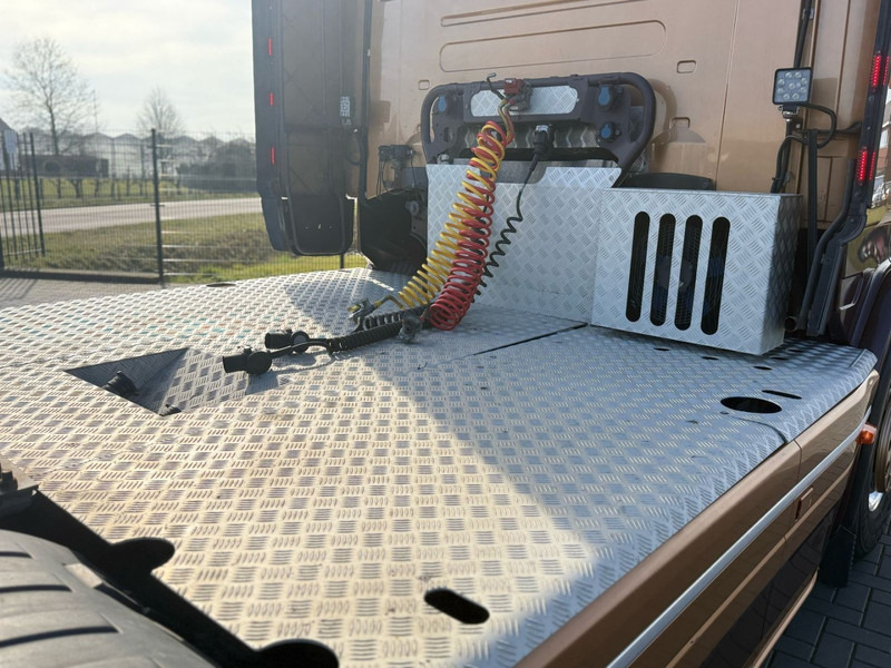 Влекач Scania R730 V8 V8, SHOWTRUCK VOLLUCHT, RETARDER,  HYDRAULIEK, BOOGIE, ALU WIELEN, LEER.: снимка 15