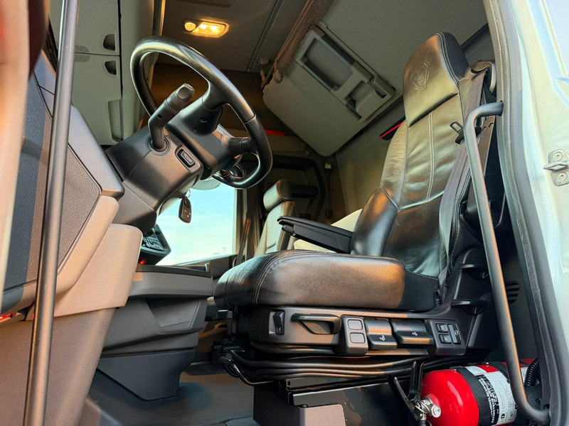 Влекач Scania S520 6X2/4, VOLLUCHT, LEER, RETARDER, PARK COOL, EURO 6D.: снимка 18