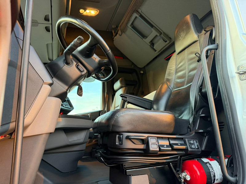 Влекач Scania S520 6X2/4, VOLLUCHT, LEER, RETARDER, PARK COOL, EURO 6D.: снимка 19