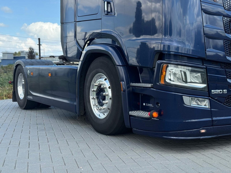 Scania S520 VOLLUCHT, ALCOA, 6 LUCHT BALGEN, LEER. - Влекач: снимка 3 Scania S520 VOLLUCHT, ALCOA, 6 LUCHT BALGEN, LEER. - Влекач: снимка 3