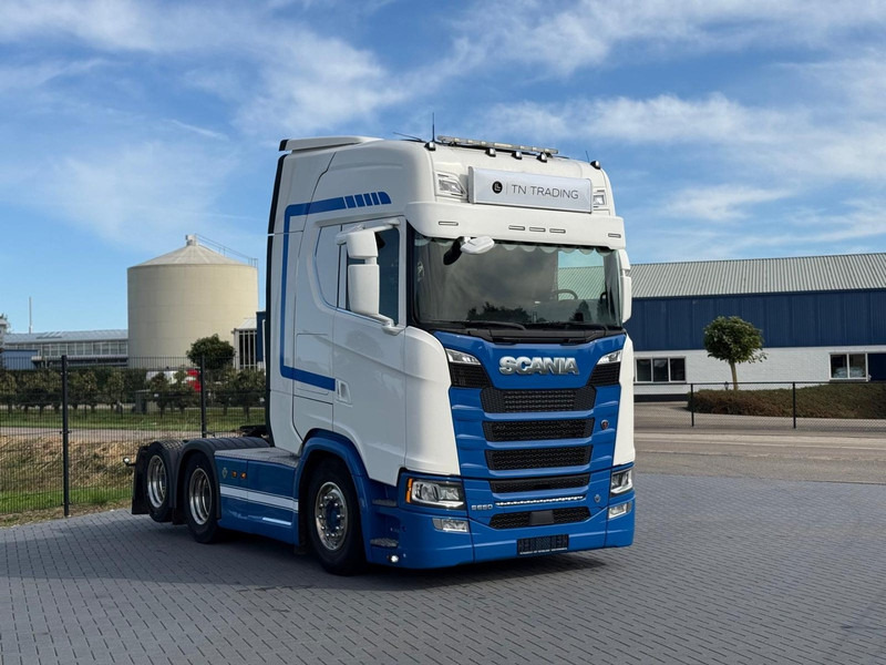 Scania S650 V8 NGS 2.95WB, PTO VOORBEREIDING, VOLLUCHT, KING OF THE ROAD, RETARDER, LEER. - Влекач: снимка 4 Scania S650 V8 NGS 2.95WB, PTO VOORBEREIDING, VOLLUCHT, KING OF THE ROAD, RETARDER, LEER. - Влекач: снимка 4