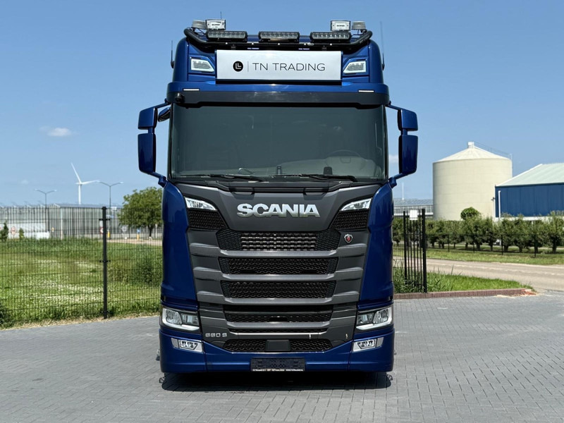 Scania S660 FULL AIR, ALCOA, LEATHER, HYDRAULIC, LIKE NEW. - Влекач: снимка 4 Scania S660 FULL AIR, ALCOA, LEATHER, HYDRAULIC, LIKE NEW. - Влекач: снимка 4