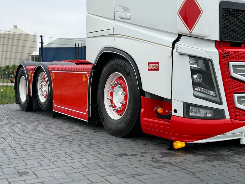 Volvo FH 13.500 SHOWTRUCK, VOLLUCHT, EURO 6, 6X2/4, PTO, SHOW INTERIEUR. - Влекач: снимка 5 Volvo FH 13.500 SHOWTRUCK, VOLLUCHT, EURO 6, 6X2/4, PTO, SHOW INTERIEUR. - Влекач: снимка 5