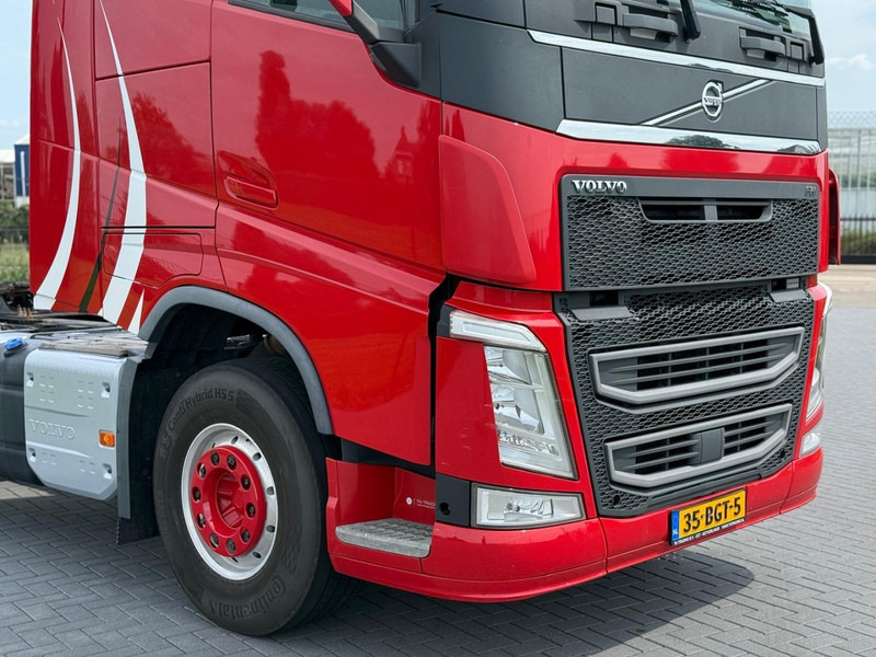 Volvo FH13.420 ADR, SMART TACHO 2, NL TRUCK, ALCOA, STEEL/AIR, PERFECT CONDITION, 2X TANK. - Влекач: снимка 3 Volvo FH13.420 ADR, SMART TACHO 2, NL TRUCK, ALCOA, STEEL/AIR, PERFECT CONDITION, 2X TANK. - Влекач: снимка 3