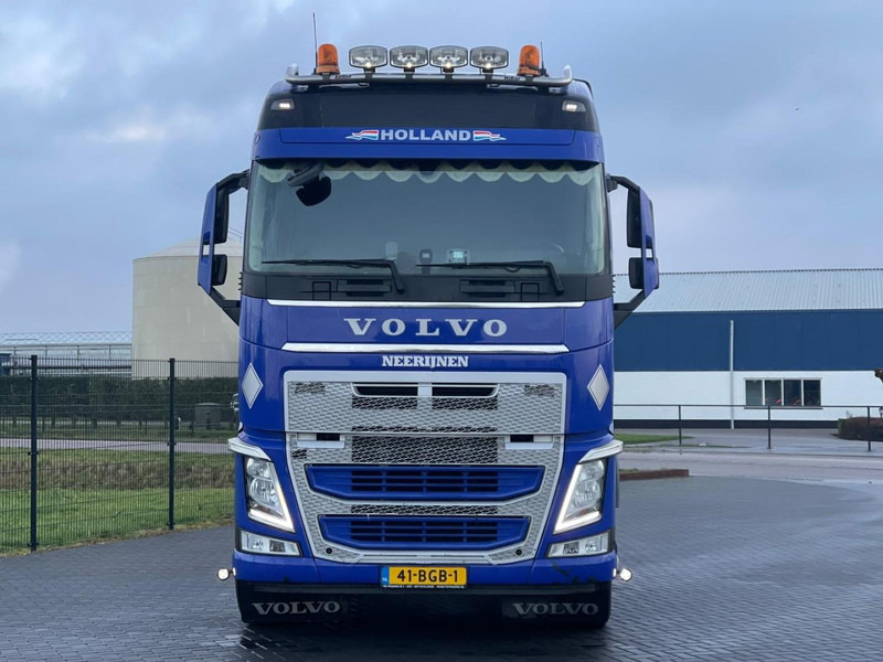 Volvo FH 460 NL TRUCK, ALCOA WHEELS, 2X TANK, CONTAINER! - Контейнеровоз/ Сменна каросерия камион: снимка 2 Volvo FH 460 NL TRUCK, ALCOA WHEELS, 2X TANK, CONTAINER! - Контейнеровоз/ Сменна каросерия камион: снимка 2