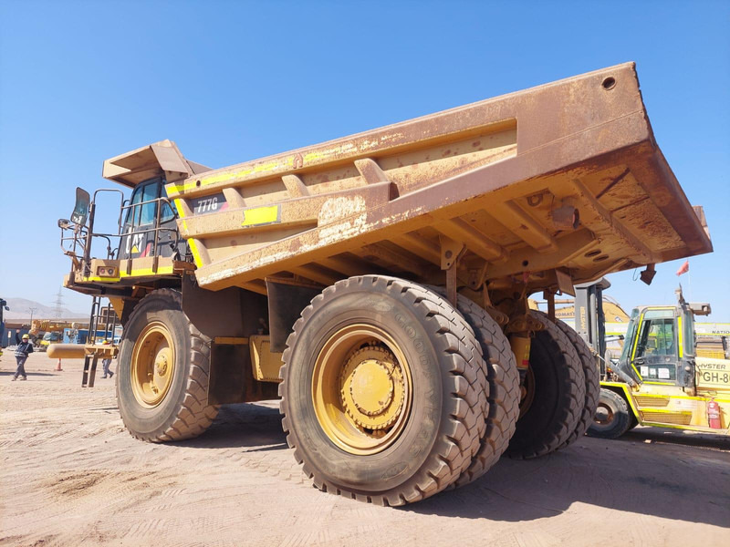 Caterpillar 777G **5 units 2012 CAT 777G** NO EPA and NO CE - Самосвал: снимка 3 Caterpillar 777G **5 units 2012 CAT 777G** NO EPA and NO CE - Самосвал: снимка 3