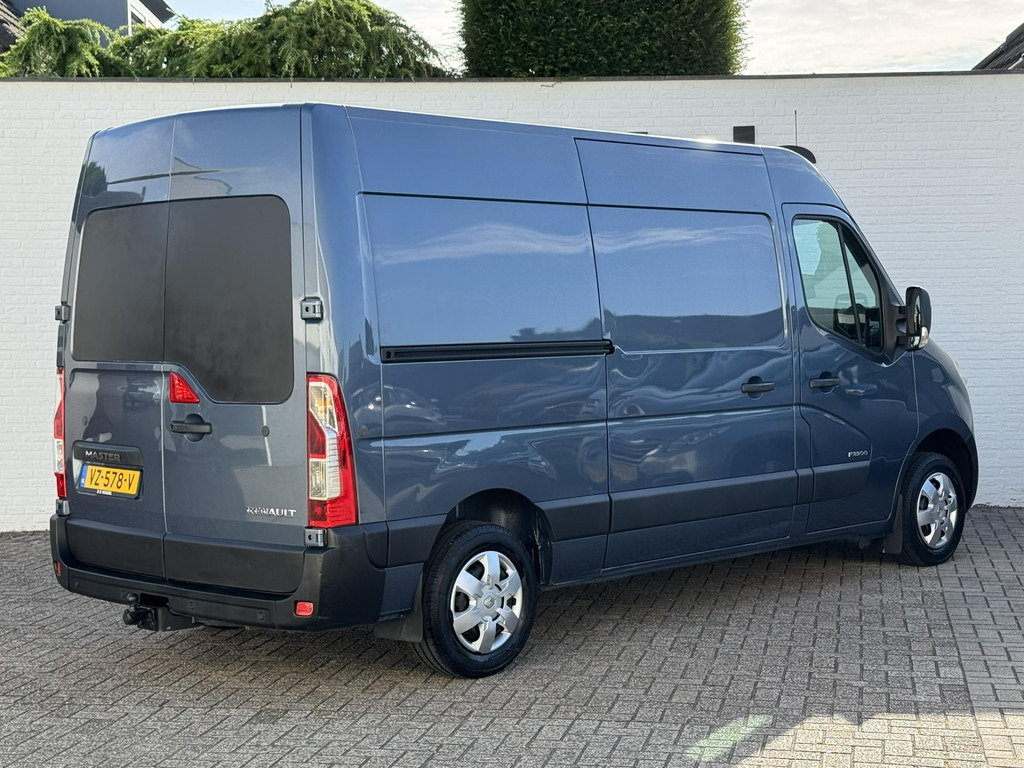 Renault Master-T33 2.3 dCi L2H2 Airco Trekhaak Cruise 3 Zits Pdc Goed onderhouden - Товарен бус: снимка 2 Renault Master-T33 2.3 dCi L2H2 Airco Trekhaak Cruise 3 Zits Pdc Goed onderhouden - Товарен бус: снимка 2