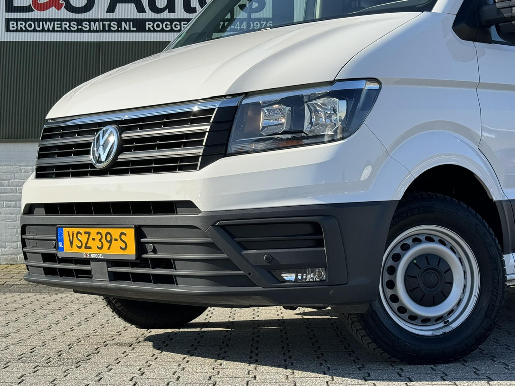 Volkswagen Crafter-30 2.0 TDI L3H3 Highline 4S banden Trekhaak Carplay Pdc v+a Cruise DAB - Товарен бус: снимка 4 Volkswagen Crafter-30 2.0 TDI L3H3 Highline 4S banden Trekhaak Carplay Pdc v+a Cruise DAB - Товарен бус: снимка 4