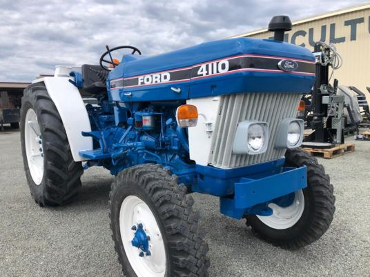 Ford 4110 V fruitier arceau tracteur à 15 000 € sans tva à rajouter - Трактор: снимка 4 Ford 4110 V fruitier arceau tracteur à 15 000 € sans tva à rajouter - Трактор: снимка 4