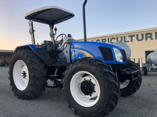New Holland TL100A tracteur - Трактор: снимка 1 New Holland TL100A tracteur - Трактор: снимка 1