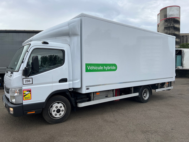 FUSO CANTER - Камион фургон: снимка 5 FUSO CANTER - Камион фургон: снимка 5