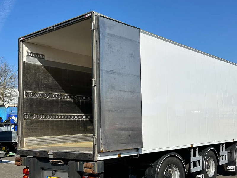 Chereau 2X Stuur-Assen / Carrier Vector 1950 / Lift-As / Apk! - Рефрижератор полуремарке: снимка 5 Chereau 2X Stuur-Assen / Carrier Vector 1950 / Lift-As / Apk! - Рефрижератор полуремарке: снимка 5