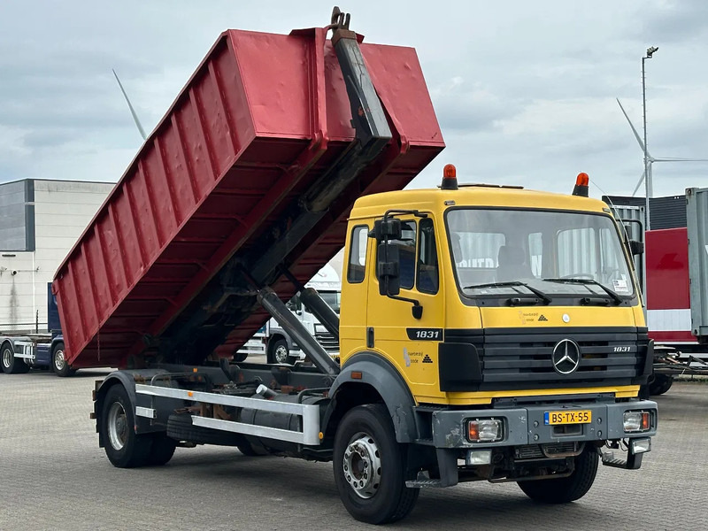 Mercedes-Benz SK 1931 4x2 Meiler Haakarm 20T Manual + Telma / Euro 1 - Мултилифт с кука камион: снимка 2 Mercedes-Benz SK 1931 4x2 Meiler Haakarm 20T Manual + Telma / Euro 1 - Мултилифт с кука камион: снимка 2