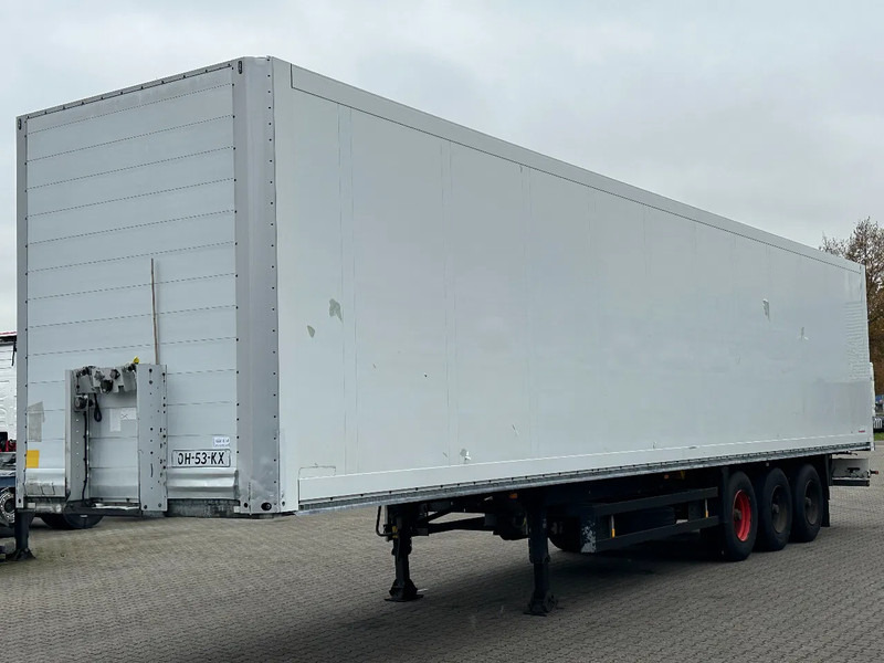 Schmitz Cargobull Closed Box / Bpw-Axle - Затворена каросерия полуремарке: снимка 3 Schmitz Cargobull Closed Box / Bpw-Axle - Затворена каросерия полуремарке: снимка 3