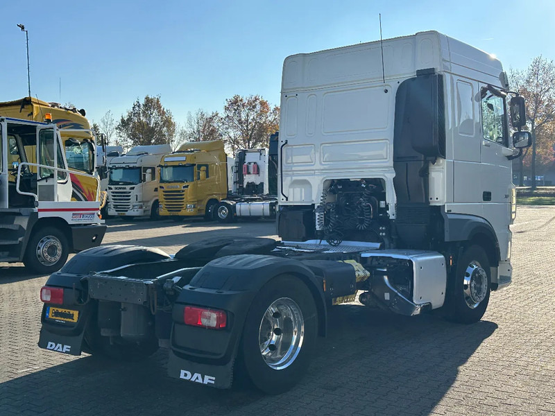 DAF XF 450 Space Cab - Euro 6 - Alcoa - Smart Tacho - Влекач: снимка 3 DAF XF 450 Space Cab - Euro 6 - Alcoa - Smart Tacho - Влекач: снимка 3