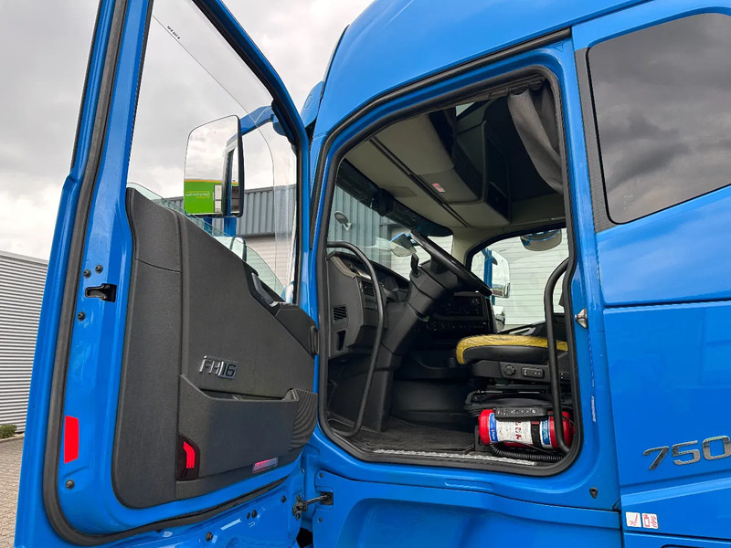 Шаси кабина Volvo FH 16.750 6x4 Globe XL Chassis Retarder 3.90 Wb Full Air: снимка 13