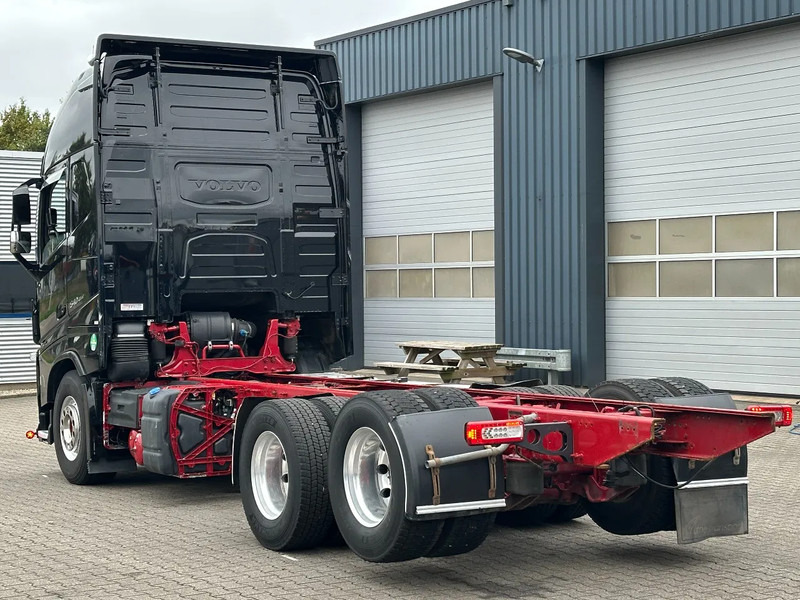 Volvo FH 540 6x2 Globe XL - Retarder - Dual Clutch - 4.30 WB - Full Air - Шаси кабина: снимка 4 Volvo FH 540 6x2 Globe XL - Retarder - Dual Clutch - 4.30 WB - Full Air - Шаси кабина: снимка 4
