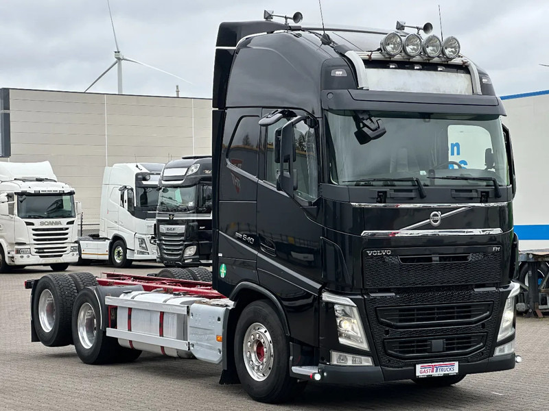 Volvo FH 540 6x2 Globe XL - Retarder - Dual Clutch - 4.30 WB - Full Air - Шаси кабина: снимка 2 Volvo FH 540 6x2 Globe XL - Retarder - Dual Clutch - 4.30 WB - Full Air - Шаси кабина: снимка 2