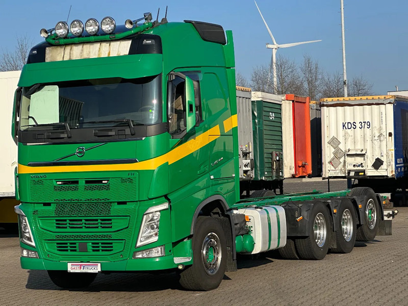 Volvo FH 540 Globe XL 8x4*4 Chassis Retarder *447 Tkm* - Шаси кабина: снимка 2 Volvo FH 540 Globe XL 8x4*4 Chassis Retarder *447 Tkm* - Шаси кабина: снимка 2