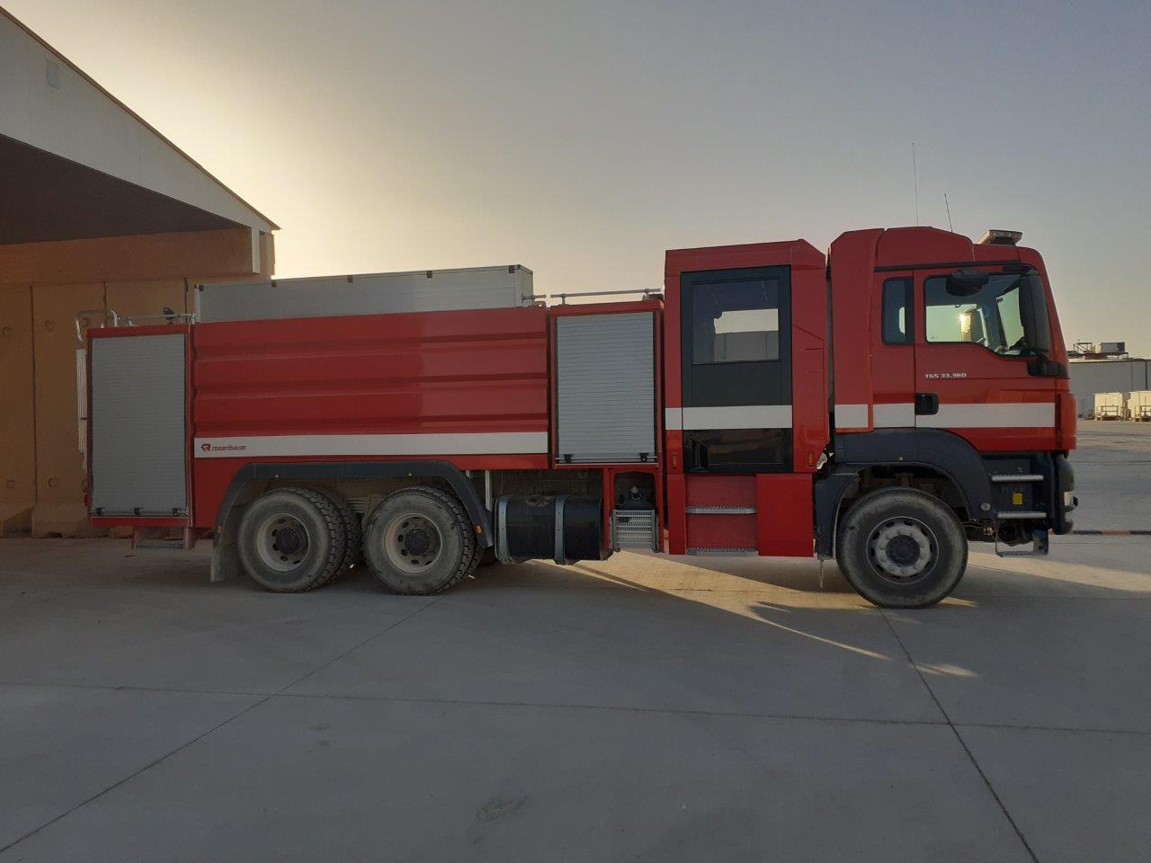 Rosenbauer Man Mustang TLF 11000 6x4 - Пожарна кола: снимка 1 Rosenbauer Man Mustang TLF 11000 6x4 - Пожарна кола: снимка 1