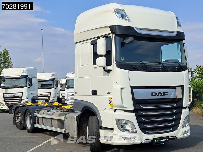 DAF XF 480 6X2 BDF 2xTanks Lift+lenkasche Automatic Retarder ACC Euro 6 - Контейнеровоз/ Сменна каросерия камион: снимка 3 DAF XF 480 6X2 BDF 2xTanks Lift+lenkasche Automatic Retarder ACC Euro 6 - Контейнеровоз/ Сменна каросерия камион: снимка 3