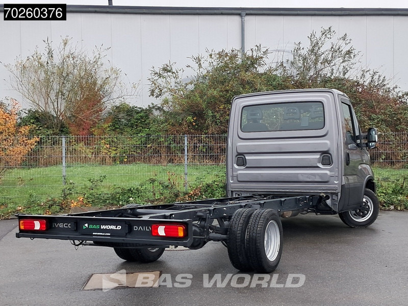 Iveco Daily 35C21 Neu! 3.0L 2025-Modell Automatik 210PS Radstand 410 Fahrgestell Doppelbereifung LED ACC Klima Euro6 Chassis A/C - Лекотоварен автомобил: снимка 3 Iveco Daily 35C21 Neu! 3.0L 2025-Modell Automatik 210PS Radstand 410 Fahrgestell Doppelbereifung LED ACC Klima Euro6 Chassis A/C - Лекотоварен автомобил: снимка 3