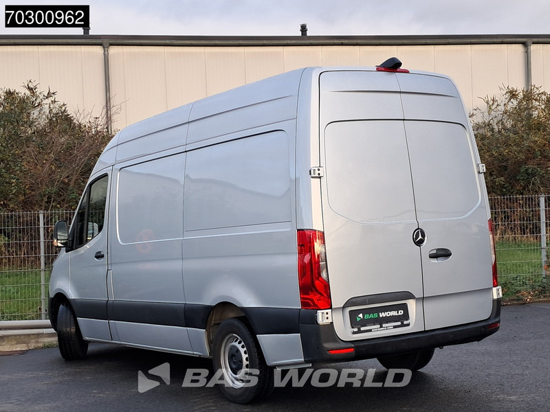 Mercedes-Benz Sprinter 315 CDI Automatik L2H2 150PS Klima Kamera Parkensensoren MBUX CarPlay Euro6 L2 A/C - Малък ван: снимка 5 Mercedes-Benz Sprinter 315 CDI Automatik L2H2 150PS Klima Kamera Parkensensoren MBUX CarPlay Euro6 L2 A/C - Малък ван: снимка 5