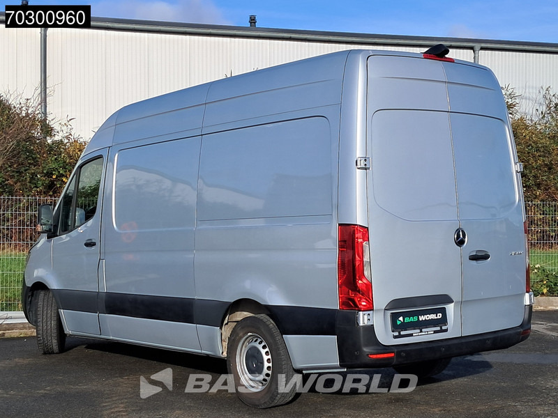 Mercedes-Benz Sprinter 315 CDI Automatik L2H2 150PS Klima Kamera Parksensoren MBUX CarPlay Euro6 L2 A/C - Малък ван: снимка 5 Mercedes-Benz Sprinter 315 CDI Automatik L2H2 150PS Klima Kamera Parksensoren MBUX CarPlay Euro6 L2 A/C - Малък ван: снимка 5