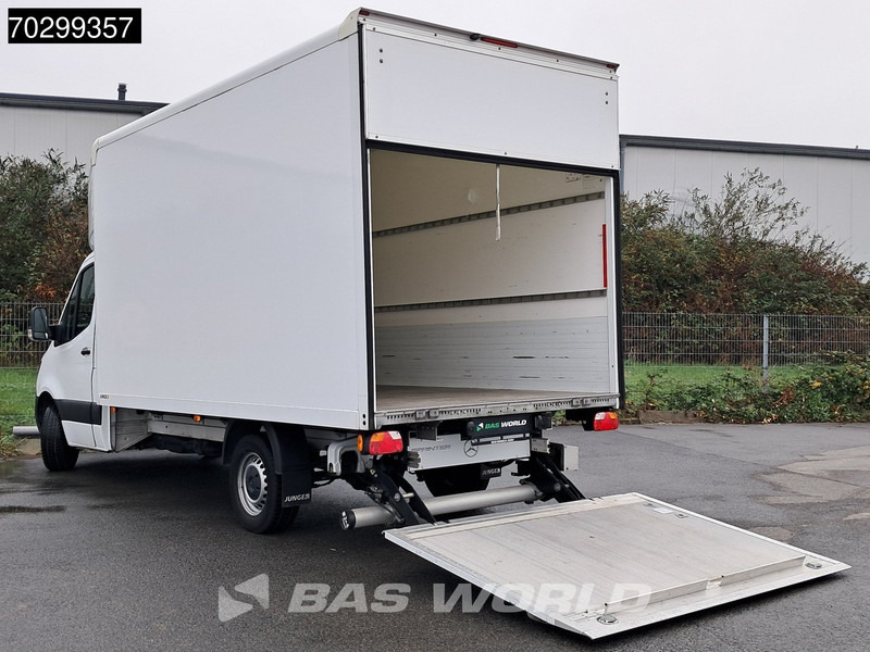 Mercedes-Benz Sprinter 317 CDI Ladebordwand Automatik 170PS Koffer Klima Kamera Euro6 A/C - Лекотоварен автомобил фургон: снимка 3 Mercedes-Benz Sprinter 317 CDI Ladebordwand Automatik 170PS Koffer Klima Kamera Euro6 A/C - Лекотоварен автомобил фургон: снимка 3