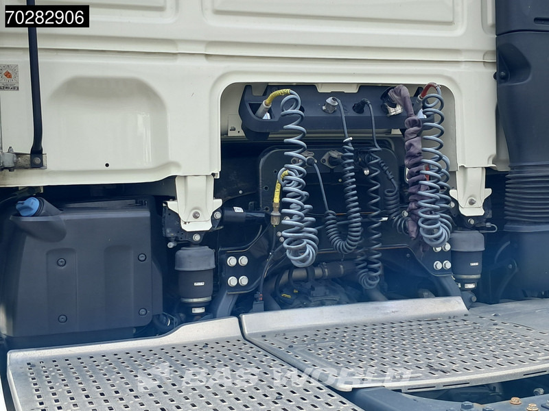 DAF XF 480 4X2 SSC Retarder 2x Tanks Standklima Navi ACC LED - Влекач: снимка 2 DAF XF 480 4X2 SSC Retarder 2x Tanks Standklima Navi ACC LED - Влекач: снимка 2