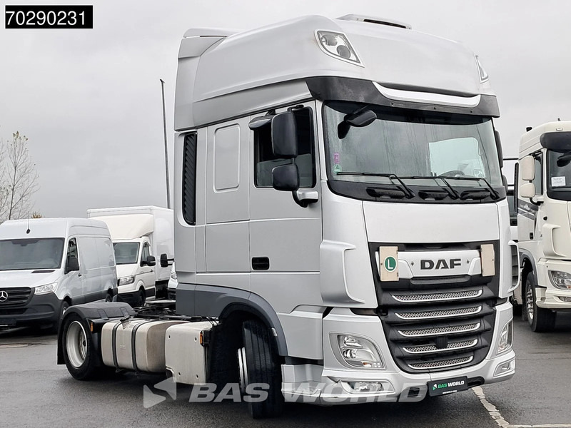 DAF XF 480 4X2 SSC Retarder Mega 2xTanks ACC LED Standklima Euro 6 - Влекач: снимка 2 DAF XF 480 4X2 SSC Retarder Mega 2xTanks ACC LED Standklima Euro 6 - Влекач: снимка 2