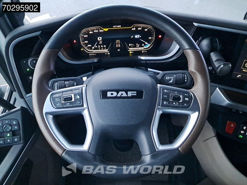 Влекач DAF XG+ 530 4X2 Retarder 2xTanks ACC Standklima: снимка 20