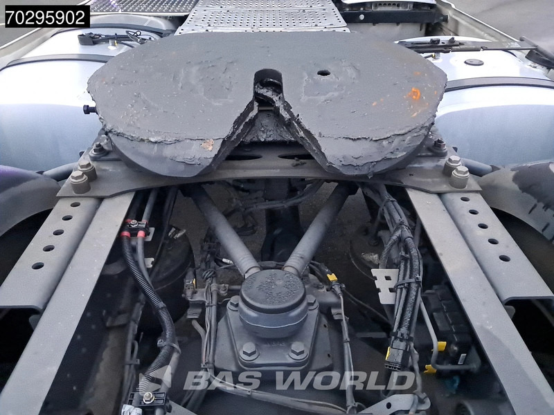 Влекач DAF XG+ 530 4X2 Retarder 2xTanks ACC Standklima: снимка 16