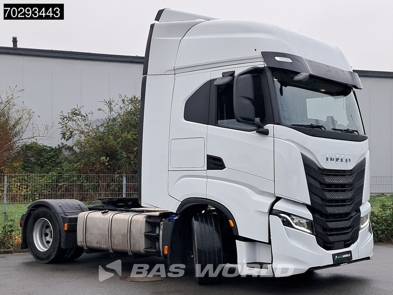 Iveco S-Way 490 4X2 Retarder Standairco 2xTanks ACC LED Navi Euro 6 - Влекач: снимка 3 Iveco S-Way 490 4X2 Retarder Standairco 2xTanks ACC LED Navi Euro 6 - Влекач: снимка 3