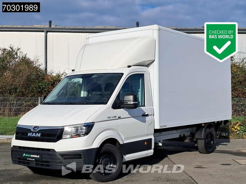 Volkswagen Crafter 140pk Ladebordwand Automatik 140PS Koffer Kamera Tempomat Klima Euro6 A/C Cruise control - Лекотоварен автомобил фургон: снимка 1 Volkswagen Crafter 140pk Ladebordwand Automatik 140PS Koffer Kamera Tempomat Klima Euro6 A/C Cruise control - Лекотоварен автомобил фургон: снимка 1