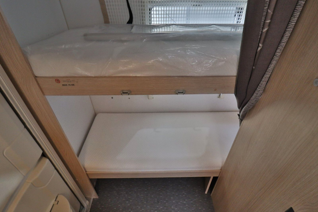 Каравана Adria Aviva 360 DK  /1.Hand/Top-Fahrzeug/Etagenbetten Adria Aviva 360 DK  /1.Hand/Top-Fahrzeug/Etagenbetten: снимка 11